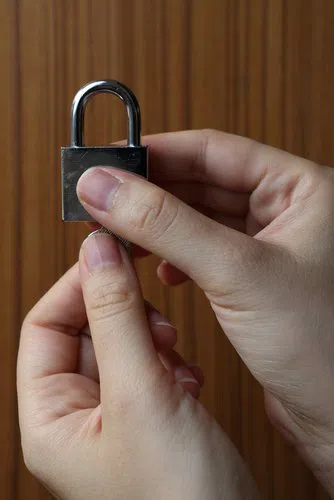 Seymour CT Locksmith Store Seymour, CT 203-433-7342 - residential-lockouts